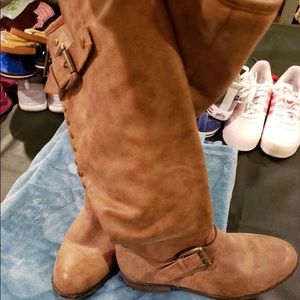 Women’s knee high boots